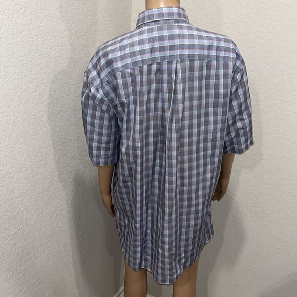 Neiman Marcus   - Picture 3 of 7